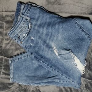 Judy Blue relaxed fit cropped jeans